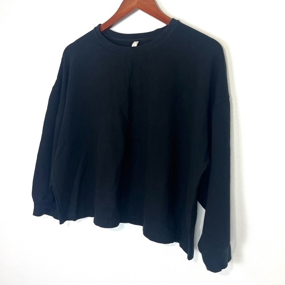 Aritzia The Group Babaton Basic Crewneck Sweatshirt Black Size 2 - Picture 2 of 6
